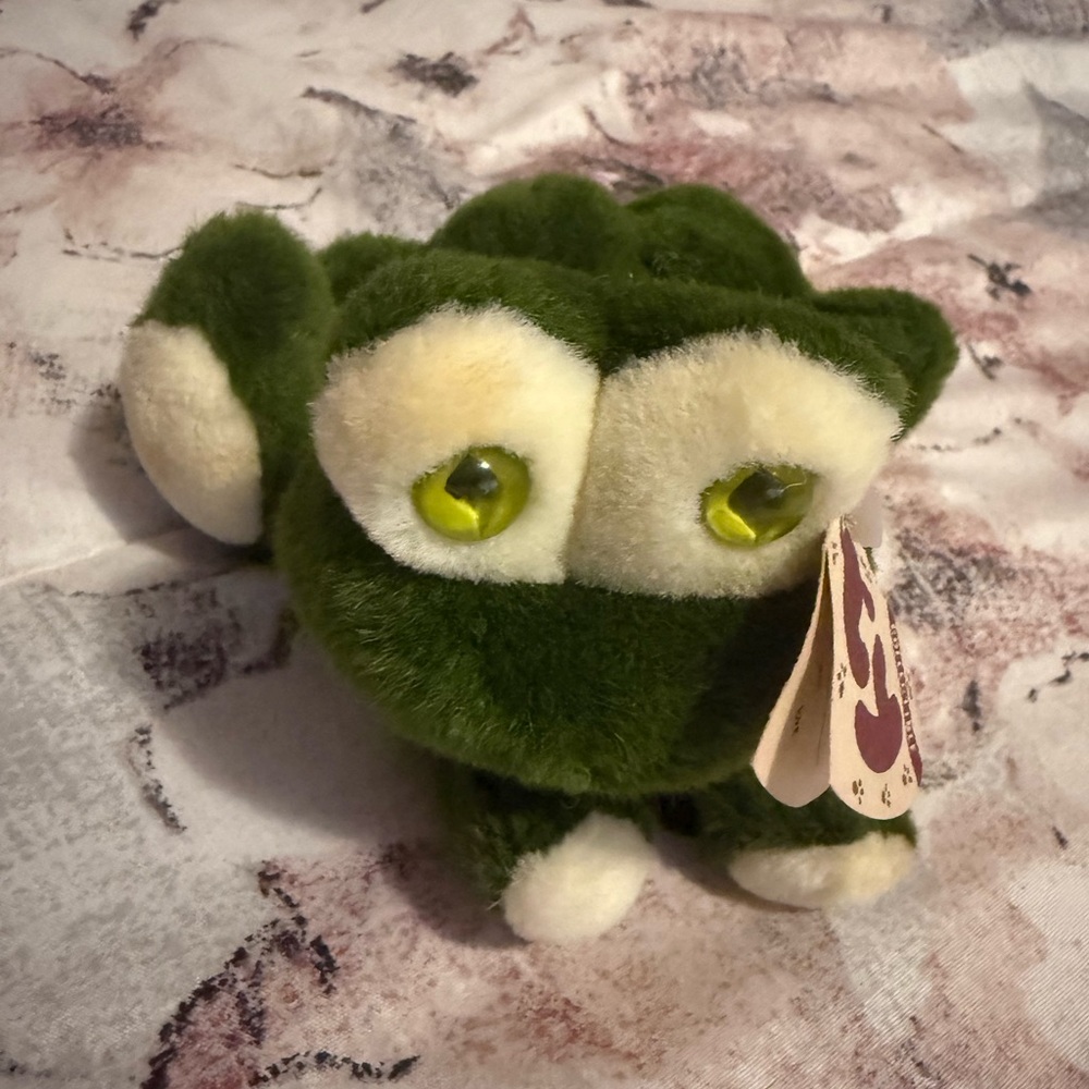 Ty Beanie Babies Prince The Green Frog Style Jointed Posable 1993